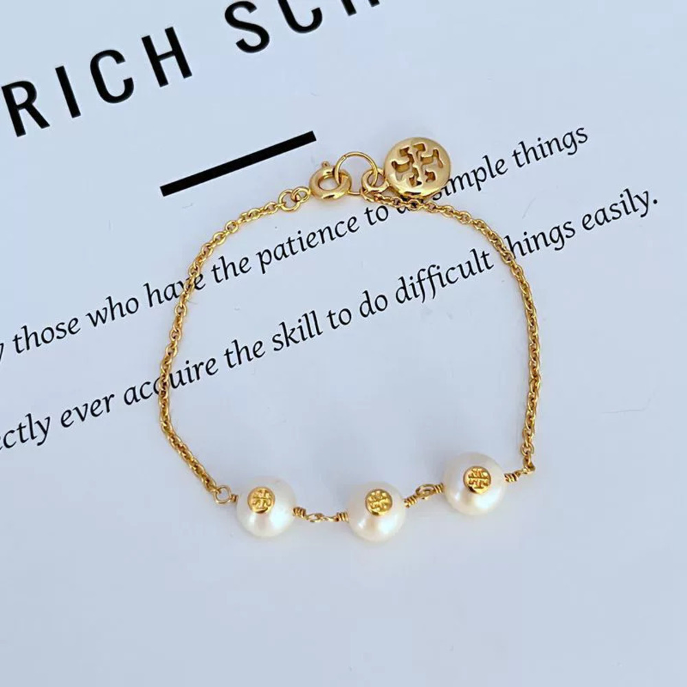 Tory Burch Freshwater Pearl Bracelet